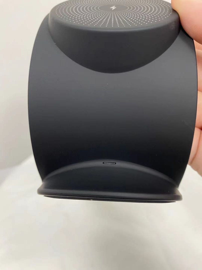 3-in-1 Wireless USB Charging Station